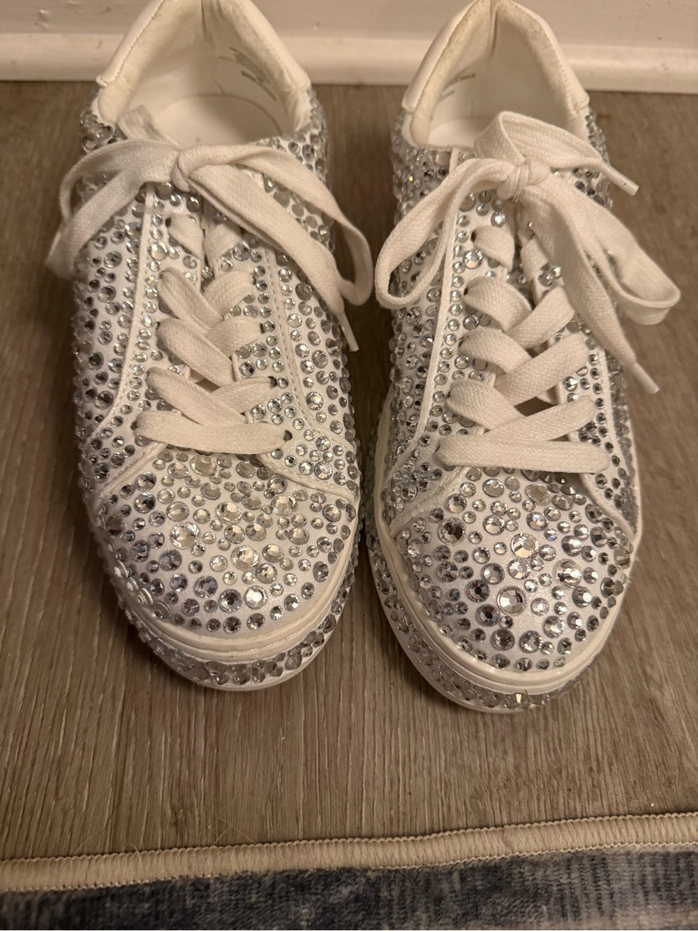 INC Crystal-Embellished White Lace-Up Sneakers, party, bridal, disco, SZ 8